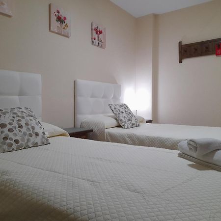 Hostal San Roque Guadalajara Zewnętrze zdjęcie